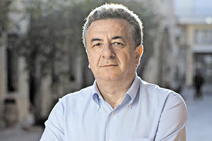 Με ανοικτή επιστολή προς τους πολίτες ανακοίνωσε την υποψηφιότητά του ο Σταύρος Αρναουτάκης