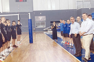 Από την επίσκεψη των κ. Πιτσούλη και Βιδάκη στο κλειστό του ΕΛΜΕΠΑ