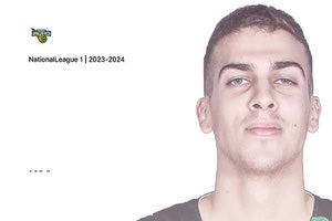 Ο Κώστας Οικονομόπουλος