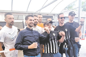 Φίλοι του ΟΦΗ έδωσαν το παρών στο χθεσινό ματς