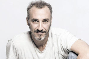 Μια μοναδική συναυλία στο Θέατρο Ερωφίλη από το Μίνω Μάτσα