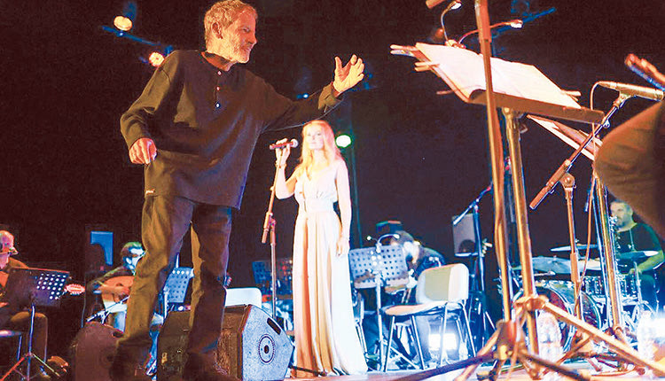 Ο Ξαρχάκος με την Ηρώ Σαΐα 