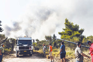 Συνολικά 13 μέτρα ανακοίνωσε το Υπουργείο Κλιματικής Αλλαγής για τους πυρόπληκτους