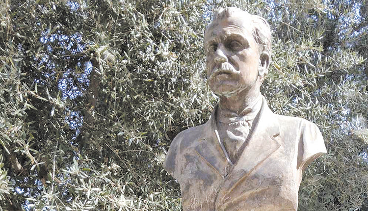 Μια χούφτα γιασεμιά για τον κύριο Μίνωα