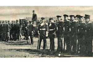 ΦΩΤΟΗΜΕΡΑΣ: Γερμανοί και Αμερικανοί στρατιώτες στην Κρήτη κατά την περίοδο της Κατοχής των Μεγάλων Δυνάμεων.