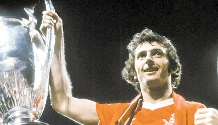 «Έφυγε» ο Τρέβορ Φράνσις