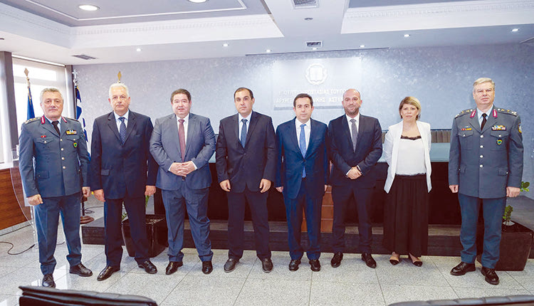 ΜΙΧ. ΚΑΡΑΜΑΛΑΚΗΣ: Αποχαιρέτησε και αρχίζει τον αγώνα