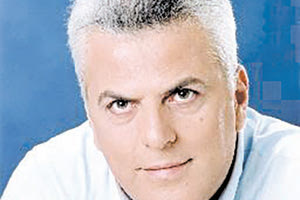 ο Β. Σκουρής