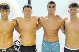 Οι Κακουλάκης και Σπαθαράκης με την Εθνική ομάδα