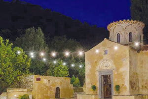 Οι εκδηλώσεις θα γίνουν στον αύλειο χώρο της Μονής