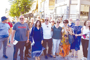 Από την επίσκεψη του Αλέξη Καλοκαιρινού στις Μεσαμπελιές