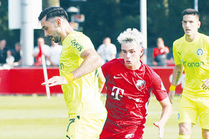 Ο Ντουρμισάϊ στο περσινό φιλικό με την Ουτρέχτη