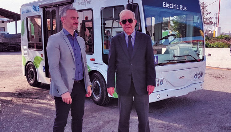  Ο ΓΙΑΝΝΗΣ ΑΝΑΣΤΑΣΑΚΗΣ ΣΤΗΝ “Π”
«Δεν υπήρξαμε μια “σέξυ“ δημοτική Αρχή, 
αλλά κάναμε πολλά για το Ηράκλειο»!