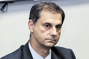 Σε καραντίνα στο σπίτι του με Covid-10 βρίσκεται ο πρώην υπουργός Τουρισμού Χάρης Θεοχάρης