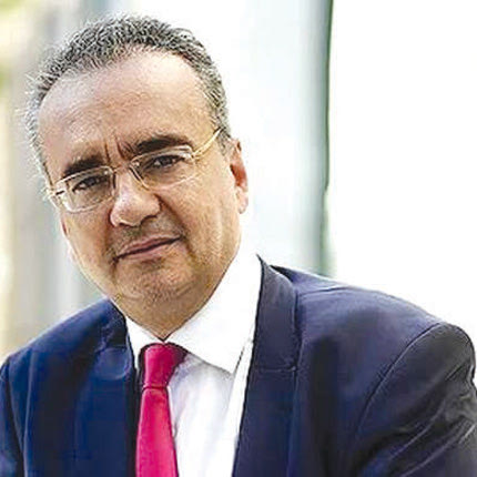 Ο κ. Δημήτρης Βερβεσός
