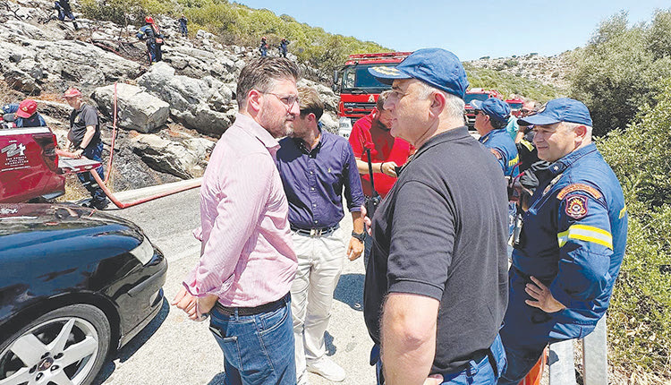 ΒΟΥΛΙΣΜΕΝΟ ΑΛΩΝΙ Με τη συνδρομή του δήμου η άμεση κατάσβεση της φωτιάς