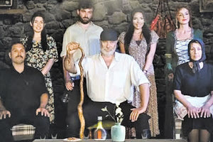 «Του Έρωτα τα Πάθη»... πάνε στο Ασήμι