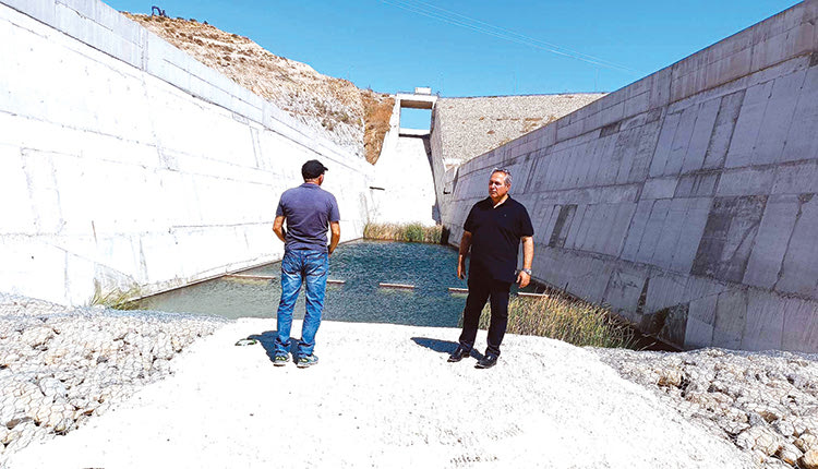 Από την επίσκεψη του αντιπεριφερειάρχη στο φράγμα Πλακιώτισσας