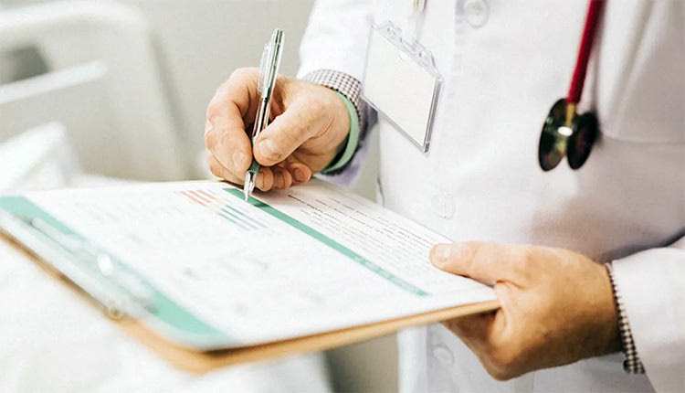 Στην επέκταση του Βενιζελείου 
στεγάζονται 
οι Παθολογικές 
Κλινικές