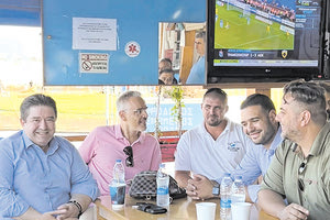 Από την επίσκεψη Καραμαλάκη στο γήπεδο του Ηροδότου