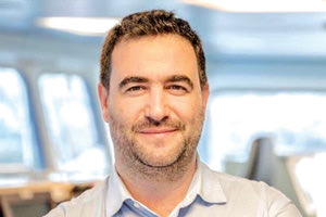 Ο Γιώργος Σισαμάκης