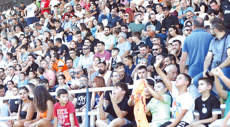 φιλαθλοι οφη