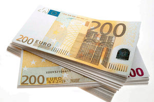 οικονομια οφειλετες χρεη δανεια