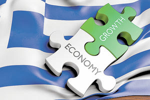 Για επιστροφή της Ελλάδας στην «ελίτ της επενδυτικής βαθμίδας» κάνει λόγο το Bloomberg, μετά την αναβάθμιση της ελληνικής αξιολόγησης από τον γερμανικό οίκο Scope. «Ο Scope αποκατέστησε το status της επενδυτικής βαθμίδας,