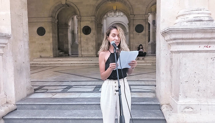 Η πρόεδρος της Ένωσης Ιδιωτικών Υπαλλήλων ν. Ηρακλείου Δέσποινα Δοριάκη 