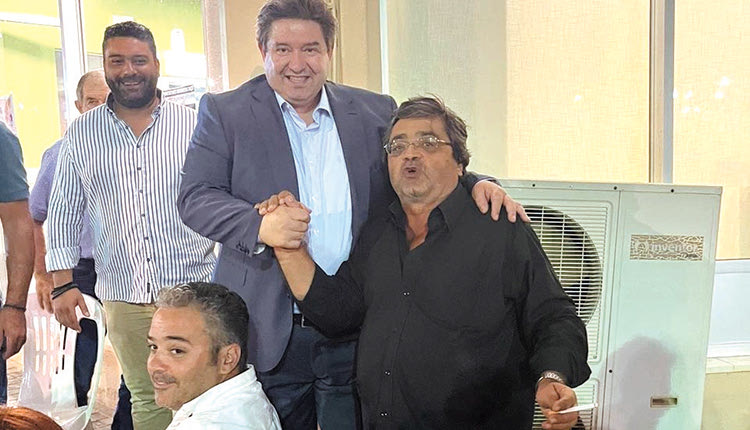 Στον Άγιο Μύρωνα 
ο Μιχάλης Καραμαλάκης 