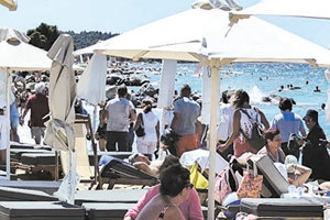 Σαρωτικοί έλεγχοι στις παραλίες