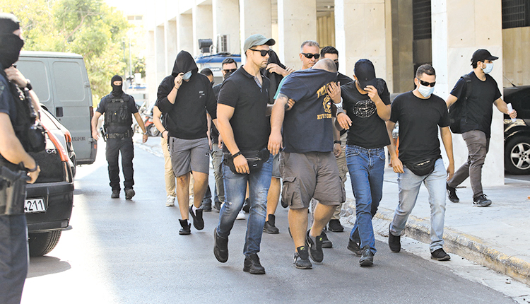 Σήμερα ξεκινούν και θα ολοκληρωθούν την Κυριακή οι απολογίες των χούλιγκανς