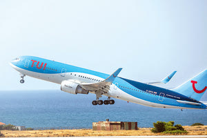 O TUI δηλώνει πως θα επιμηκυνθεί η τουριστική περίοδος στην Ελλάδα έως τα Χριστούγεννα