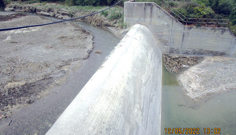 Απαιτείται κατασκευή φράγματος στον ΓιόφυροΑπαιτείται κατασκευή φράγματος στον ΓιόφυροΑπαιτείται κατασκευή φράγματος στον Γιόφυρο