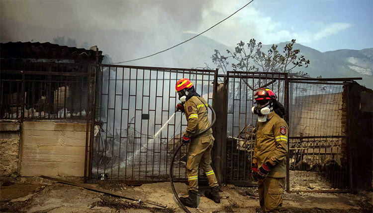 Σπίτια κάηκαν και περιουσίες έγιναν στάχτη