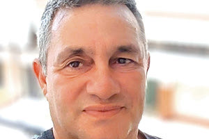 Επικεφαλής της Ανυπότακτης Κρήτης ο Νίκος Ζαμπουλάκης