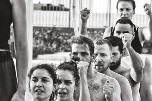 “Προμηθέας Δεσμώτης” στο ανοιχτό θέατρο Συλλάμου από τη θεατρική ομάδα Ιυττός