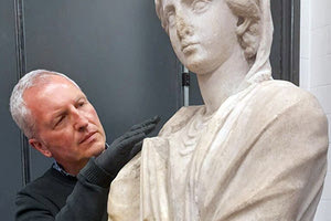 Ανακρίνεται ο πρώην υπάλληλος για την κλοπή 2.000 αρχαιοτήτων