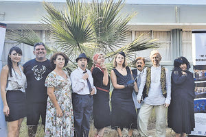 ΘΕΑΤΡΙΚΗ ΟΜΑΔΑ ΓΥΝΑΙΚΩΝ ΙΡΙΔΑ «Η Μαύρη Παρηγοριά» σε… χωριά του δήμου Χερσονήσου