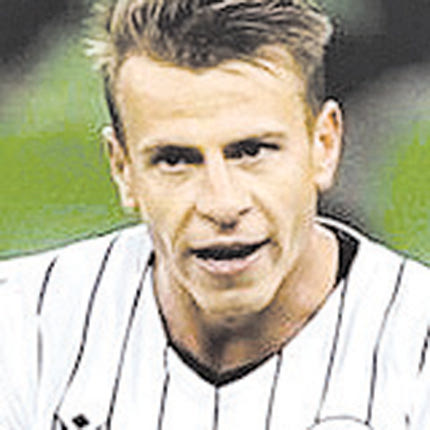 Έβαλε σημάδι το 12ο λεπτό!

Ένα απίθανο στατιστικό έχει καταγράψει ο Στέφαν Σβαμπ στις ευρωπαϊκές αναμετρήσεις που έχει δώσει μέχρι τώρα ο ΠΑΟΚ.