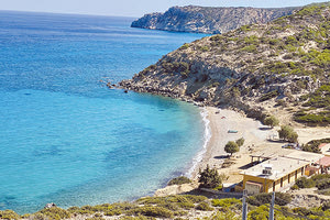 Γαύδος: Τουρίστας τριγυρνούσε γυμνός και αυνανιζόταν μπροστά στον κόσμο