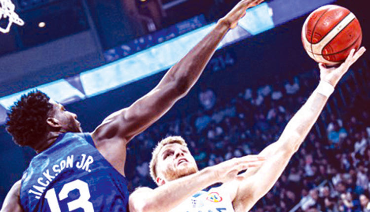 ΑΝΑΜΕΝΟΜΕΝΗ ΗΤΤΑ ΤΗΣ ΕΘΝΙΚΗΣ ΑΝΔΡΩΝ ΜΠΑΣΚΕΤ ΑΠΟ ΤΙΣ ΗΠΑ 
ΤΗΝ 2η ΑΓΩΝΙΣΤΙΚΗ ΤΟΥ ΠΑΓΚΟΣΜΙΟΥ ΚΥΠΕΛΛΟΥ
