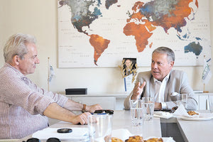 Συνάντηση Καλοκαιρινού-Βλατάκη για τον τουρισμό