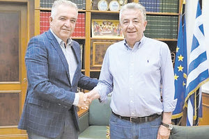 Την… πόρτα του ψηφοδελτίου Αρναουτάκη έκλεισε ο πρώην πρόεδρος του Ιατρικού Συλλόγου Ηρακλείου και ορθοπεδικός Χάρης Βαβουρανάκης.