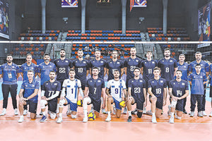 Στο αυριανό ματς με την Πορτογαλία έχει επικεντρωθεί η Εθνική ομάδα βόλεϊ