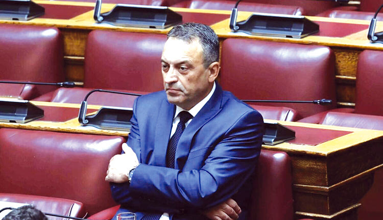 Υπό διάλυση το κόμμα των Σπαρτιατών