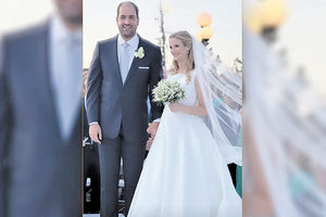 Το αποφάσισε και ο Γιάννης Κεφαλογιάννης! Ο υφυπουργός Εθνικής Άμυνας παντρεύτηκε με την εκλεκτή της καρδιάς του, Ειρήνη Σαράντη.