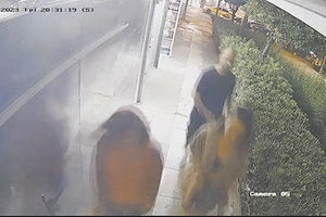 Η σύριγγα εκτιμάται ότι περιείχε γενετικό υλικό του δράστη