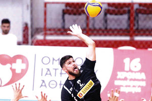 Επέστρεψε στον ΟΦΗ ο Ρουμελιωτάκης