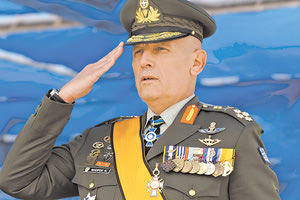 Το Αριστοτέλειο Πανεπιστήμιο Θεσσαλονίκης τιμά τον αρχηγό ΓΕΕΘΑ, στρατηγό Κωνσταντίνο Φλώρο, σε ειδική τελετή, την Παρασκευή 8 Σεπτεμβρίου στο Μέγαρο Μουσικής Θεσσαλονίκης (Κτήριο Μ1).